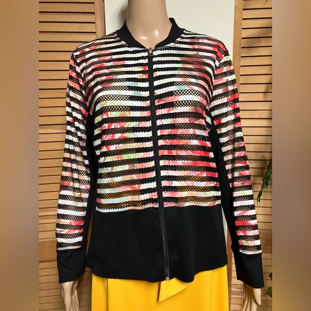Toni Morgan
Striped Mesh Zip-Up Jacket